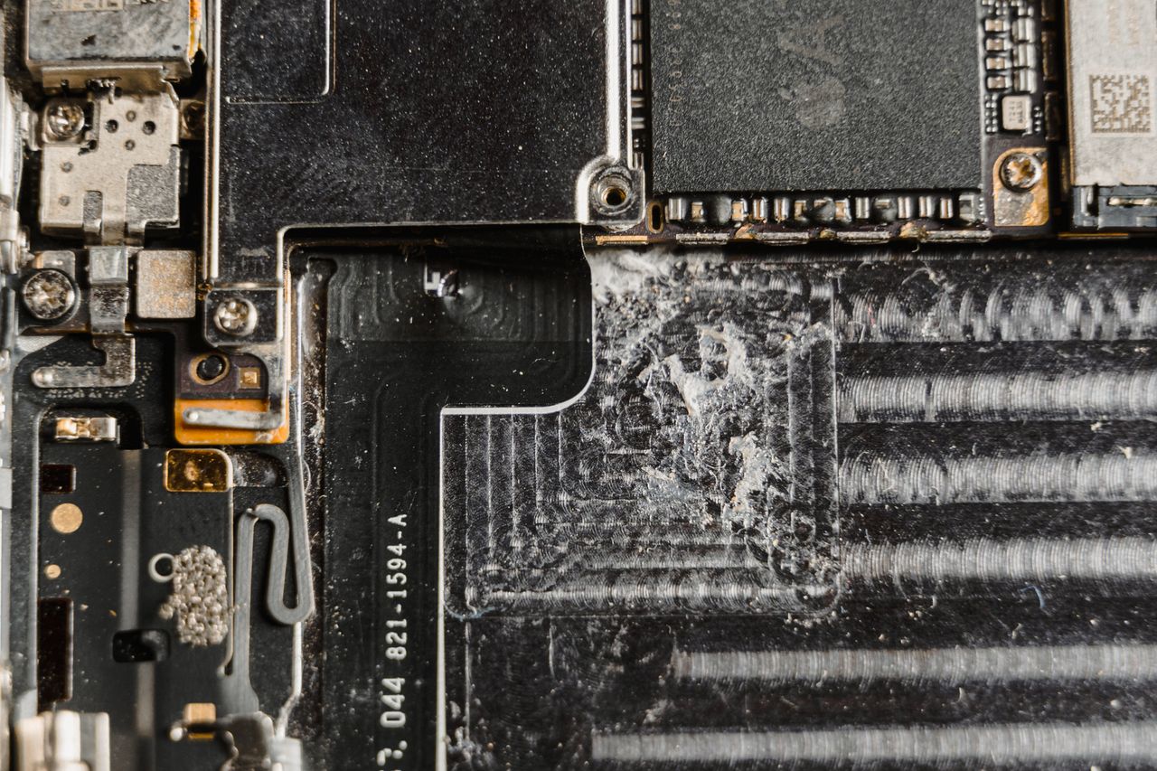 全球第一的LPDDR6，为何先上小米折叠屏